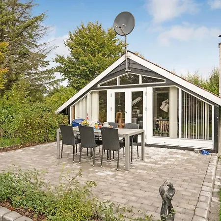 Stunning In With Kitchen *